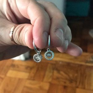 ғʟᴏᴀᴛɪɴɢ ᴅɪᴀᴍᴏɴᴅ ᴇᴀʀʀɪɴɢs ғʀᴏᴍ ᴋᴀʏs